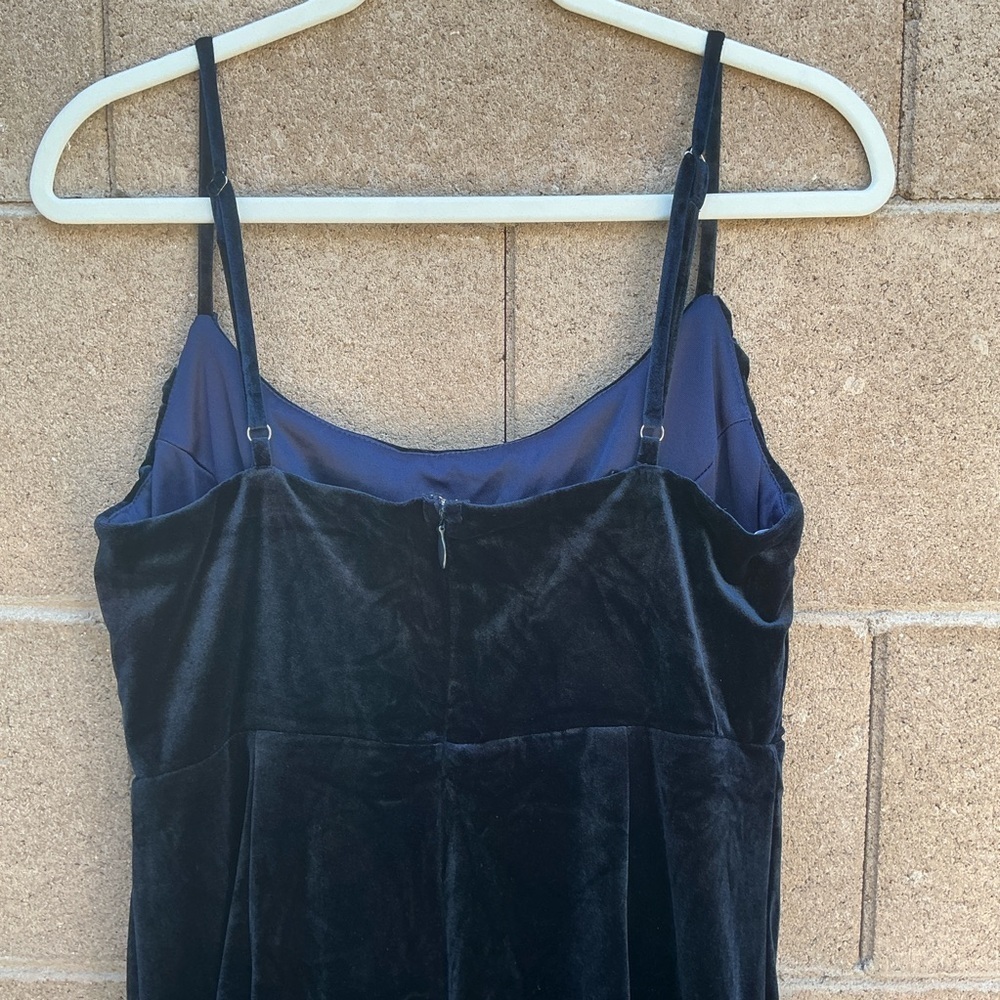 NWT Lulu’s Elegant Luxury Navy Blue Velvet Cowl Neck Maxi Dress Large Romantic - Picture 8 of 10